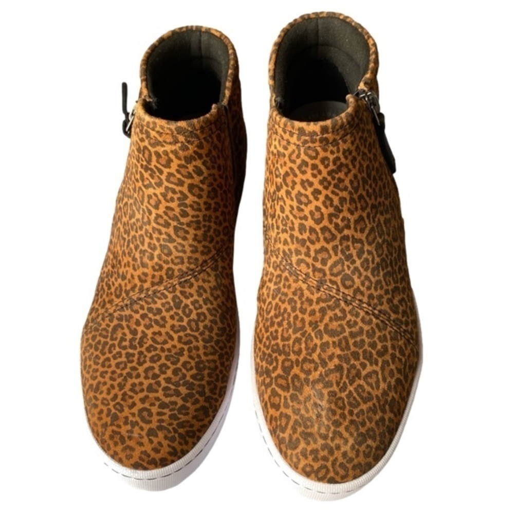 CLARKS Pawley Joy Ankle Sneaker Boots Brown/Black Suede Animal Print Wom…
